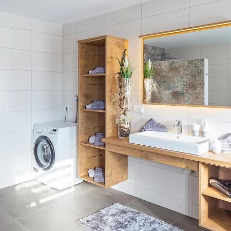 別荘 Traumferienhaus Xxl Ortner *